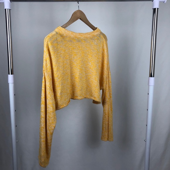 Yellow Light Knit Loose Fit Crop Sweater - Picture 3 of 3